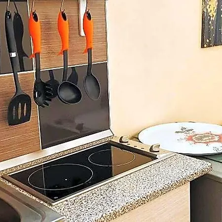 Cheap Studio, Wifi Free Adeje House