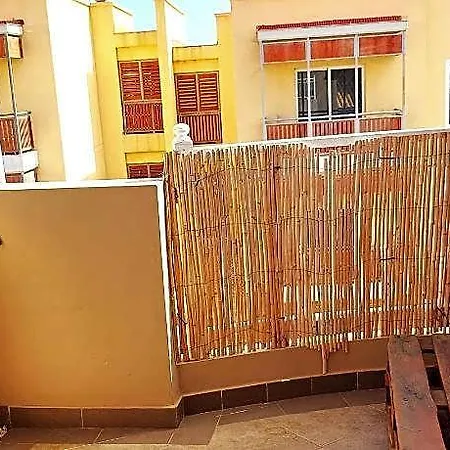 Cheap Studio, Wifi Free Adeje House